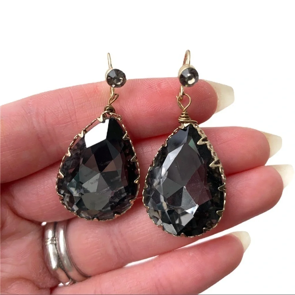 Boutique Black Faceted Teardrop Statement Earrings Gold Tone Faux Crystal Dangle